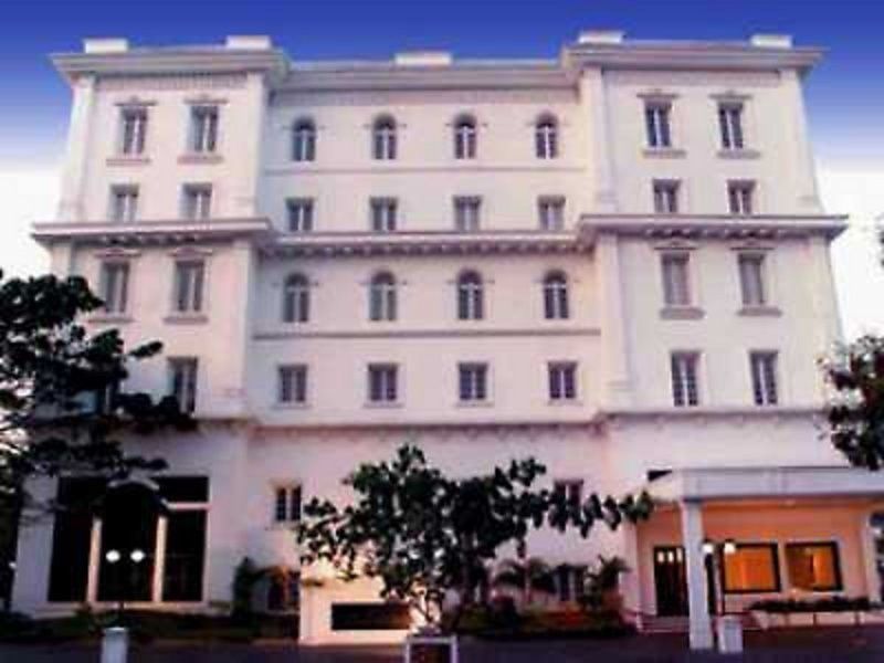 فندق ذا أفينيو سنتر Kochi المظهر الخارجي الصورة